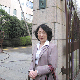 みがかずば玉も鏡も何かせむ